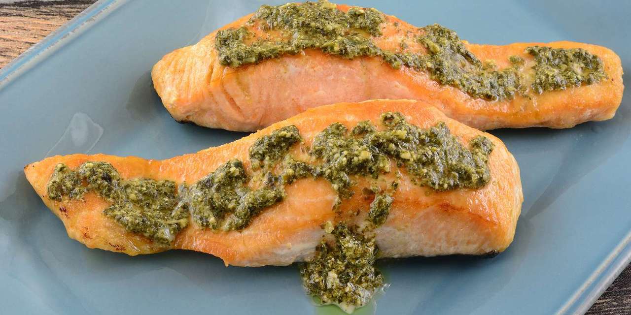 salmón al pesto rompecabezas en línea