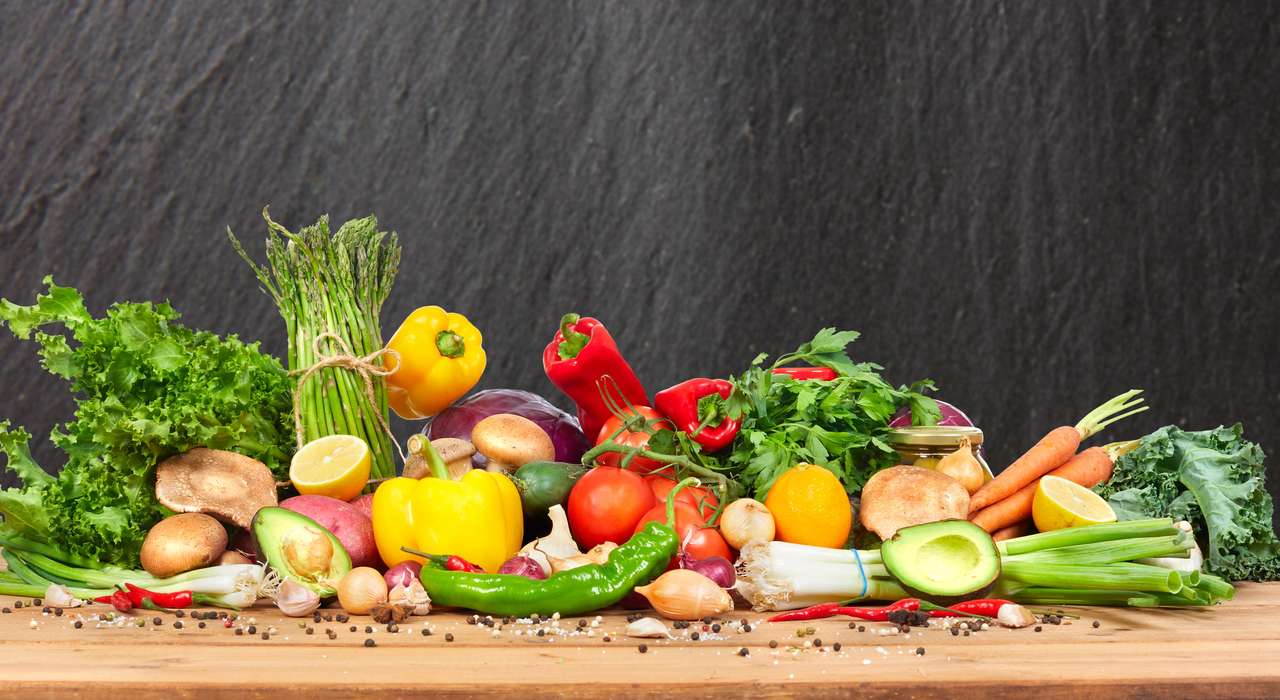 Odrůda bio zeleniny puzzle online z fotografie