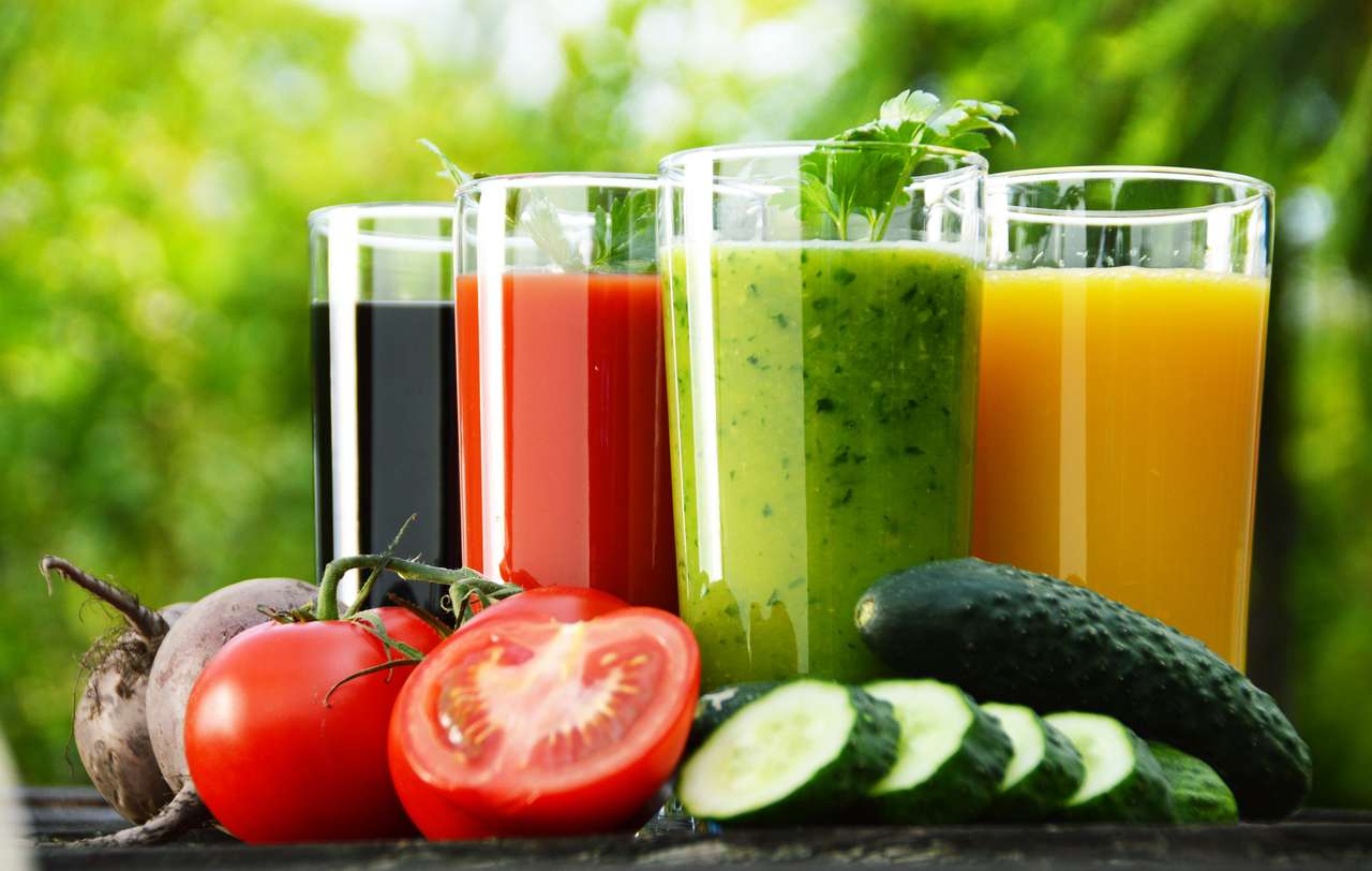 Glasses with fresh vegetable juices puzzle online from photo