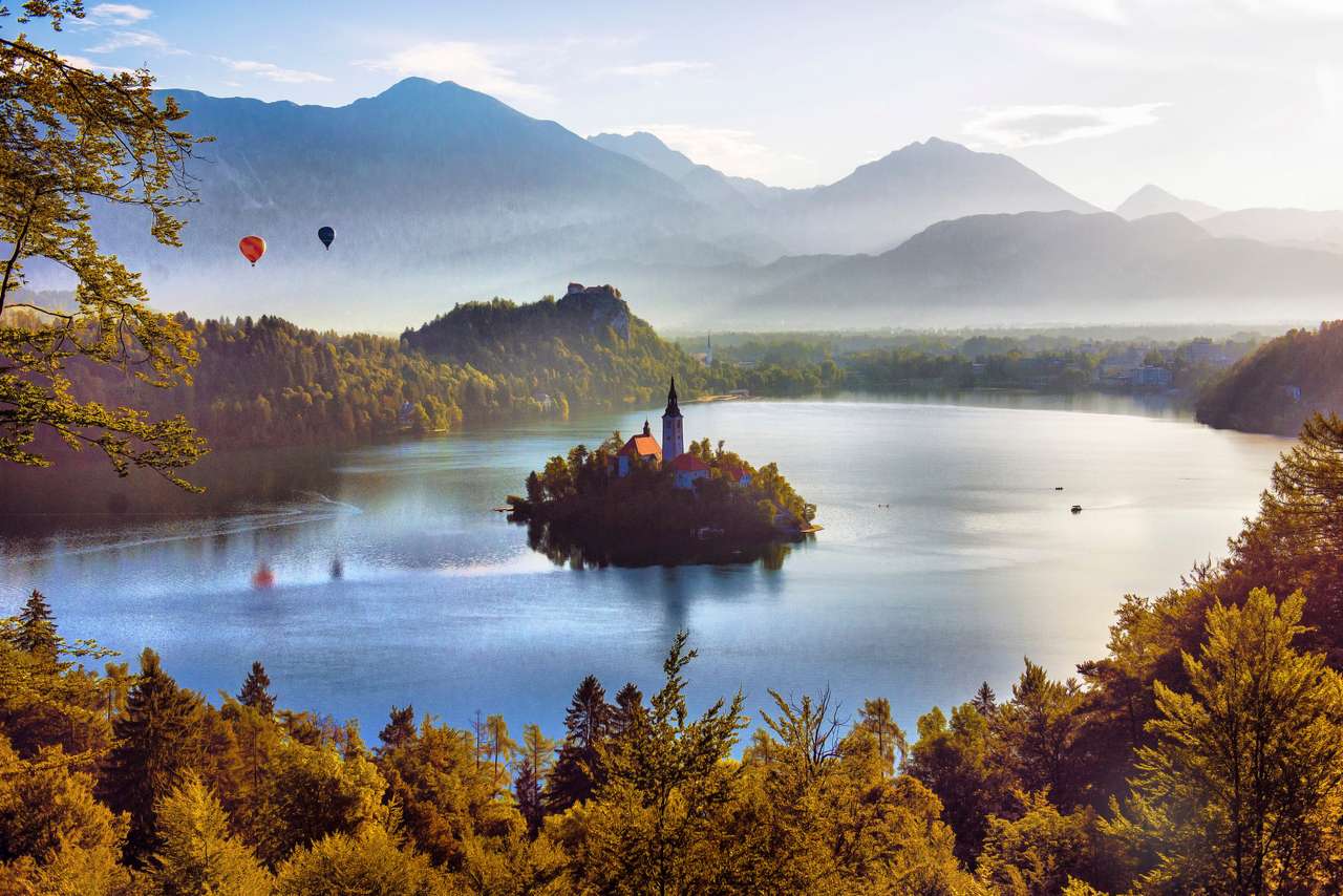 Lac de Bled Alpes Slovénie puzzle en ligne à partir d'une photo