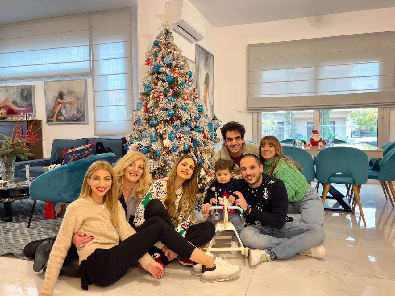Χριστούγεννα με την οικογένεια παζλ online από φωτογραφία