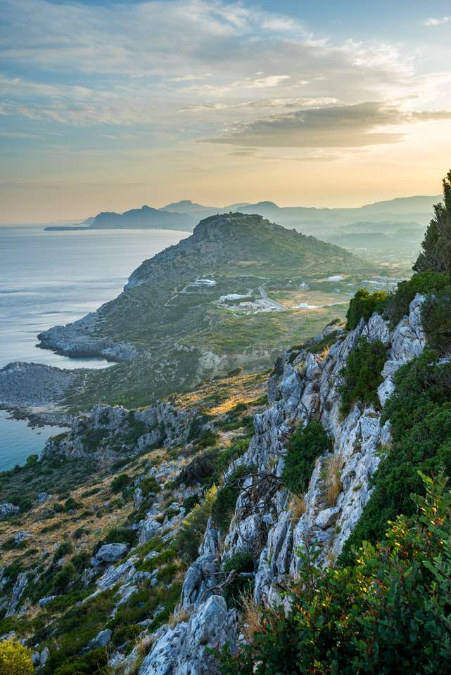 Profitis Ilias-Hügel in der Nähe von Faliraki, Rhodos Online-Puzzle
