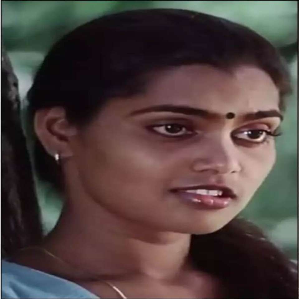 Silk Smitha puzzle online from photo