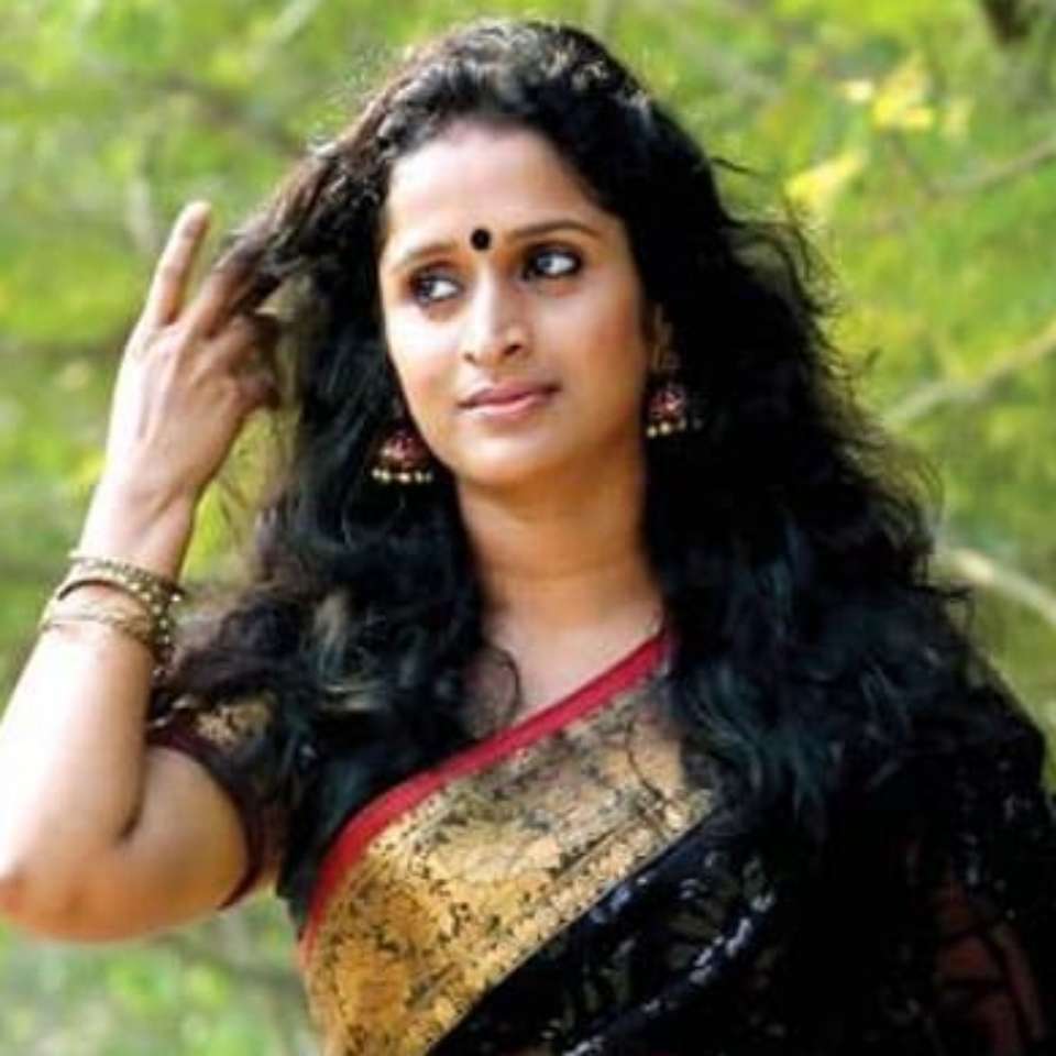Surahi Lakshmi - Ganador Nacional de Cine rompecabezas en línea