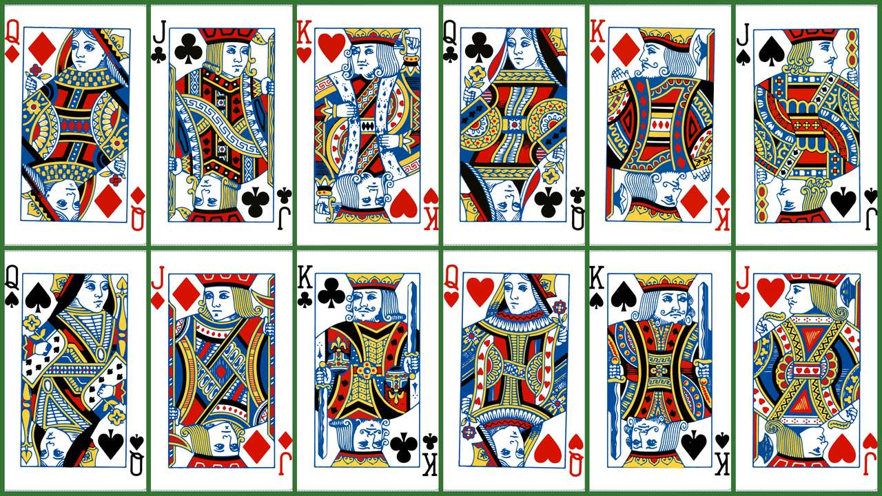 Jugando a las cartas rompecabezas en línea