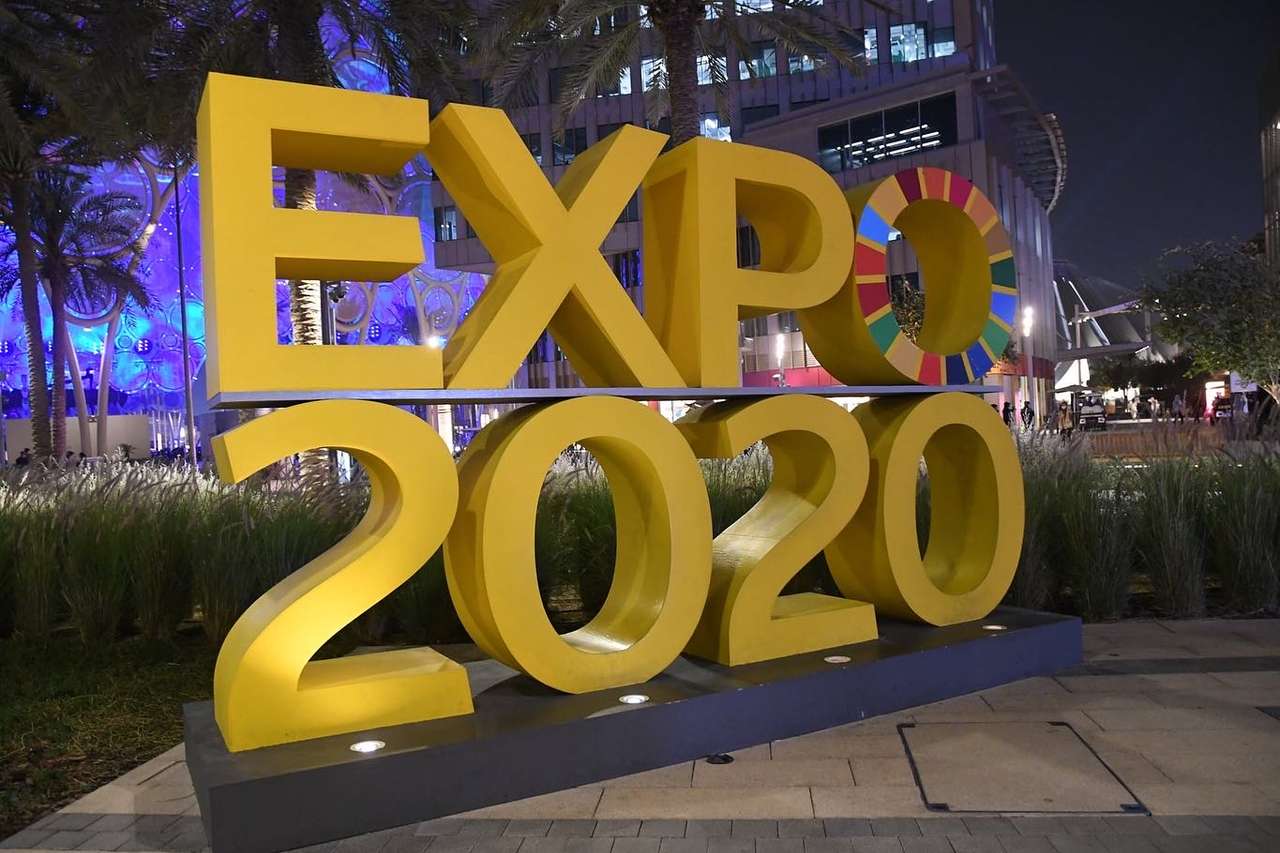 Expo2020 puzzle online da foto