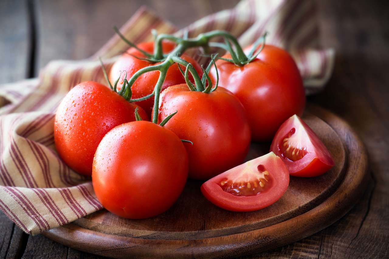 トマトメラニー 写真からオンラインパズル