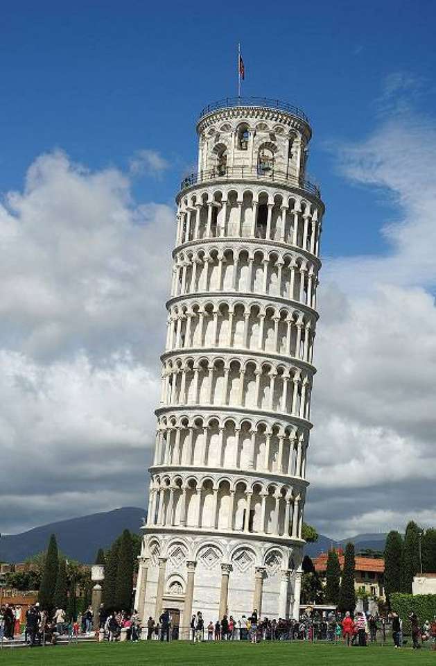 Наклонената кула в Пиза онлайн пъзел от снимка