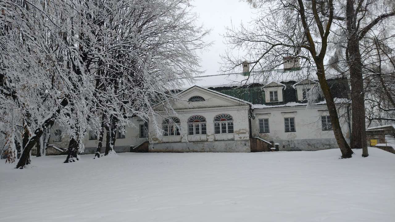 Herrenhaus in Mogilany Online-Puzzle vom Foto