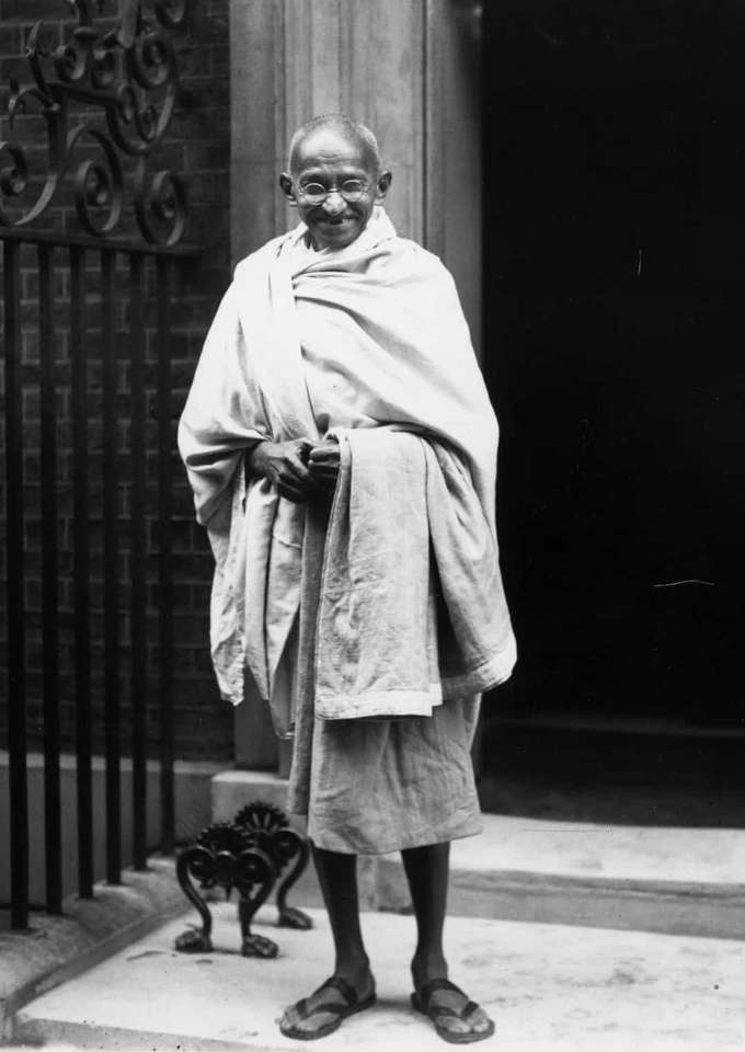 Ghandi puzzle puzzle online from photo