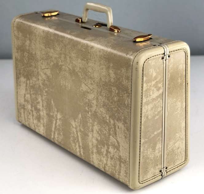 Suitcase 2 online puzzle