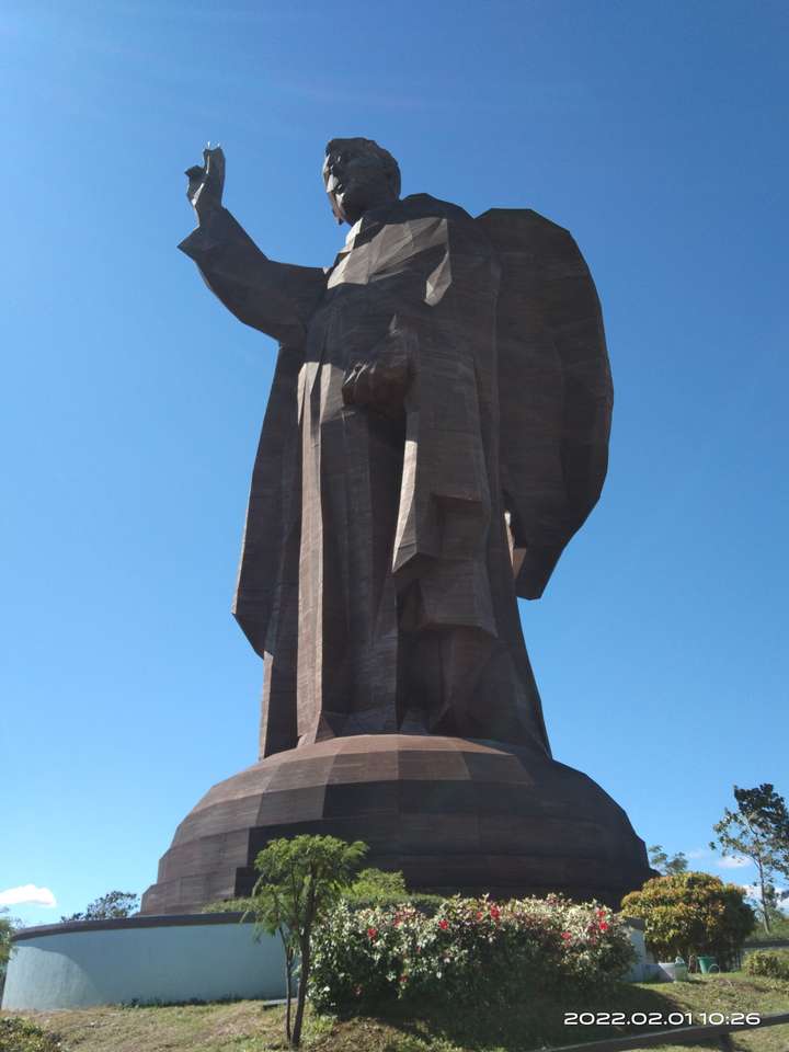 Статуя Святого Вінсента онлайн пазл
