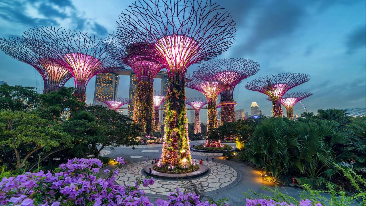 Garden by the Bay puzzle online from photo
