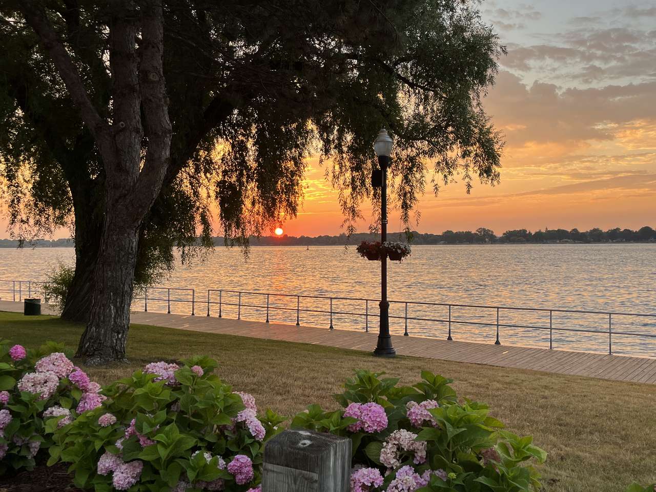 Сен-Клер восход солнца пазл онлайн из фото
