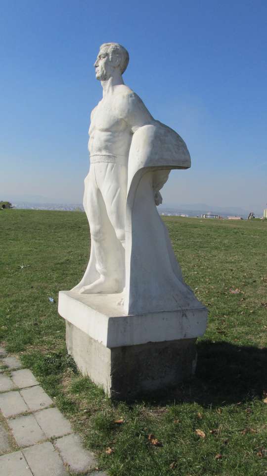Spomenik "Talac" pussel online från foto