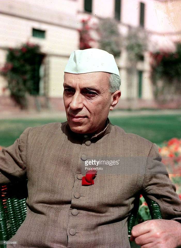 Pandit Nehru puzzle online din fotografie