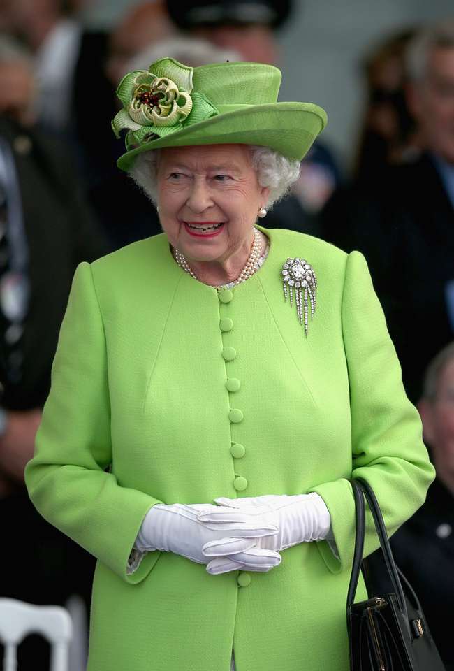 η βασίλισσα παζλ online από φωτογραφία