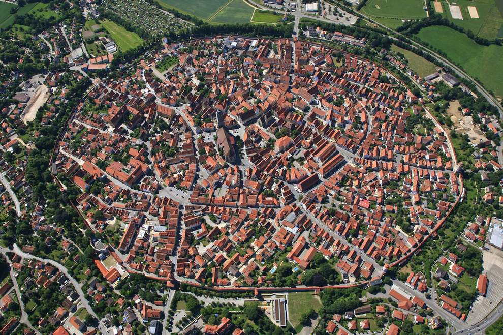 Kör alakú ház puzzle online fotóról