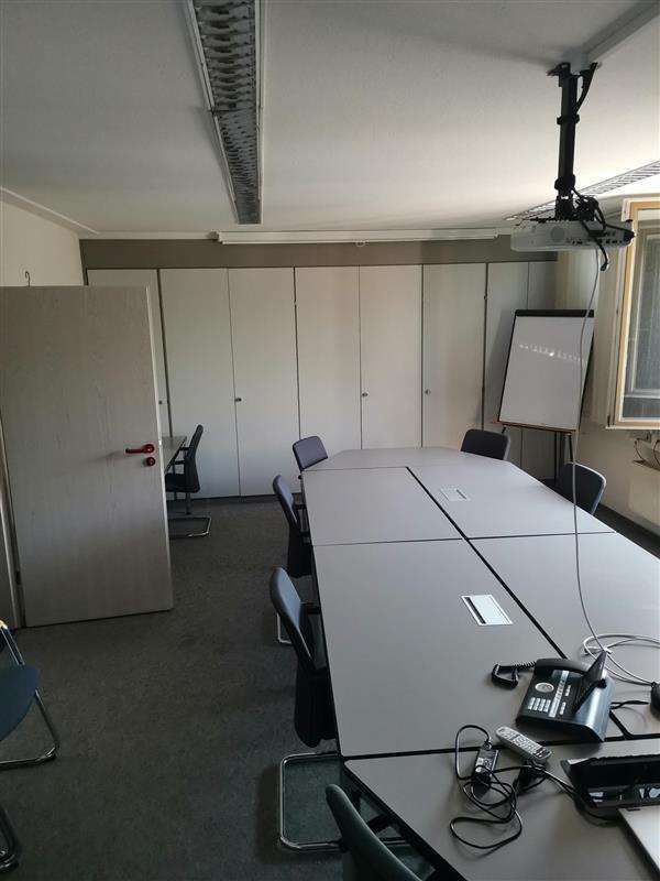 meeting room puzzle online from photo
