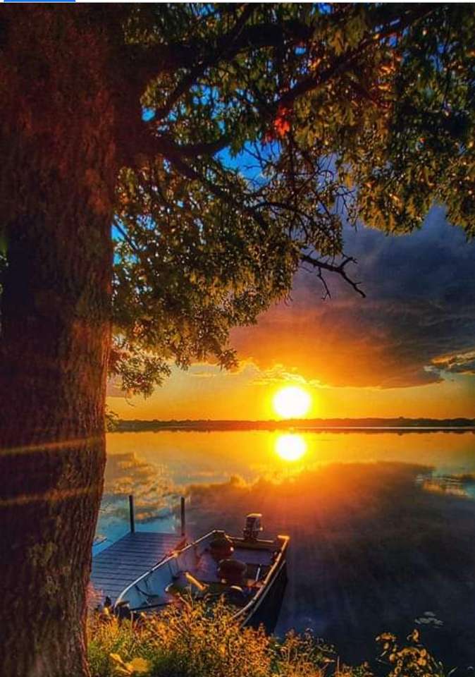 Закат на озере пазл онлайн из фото