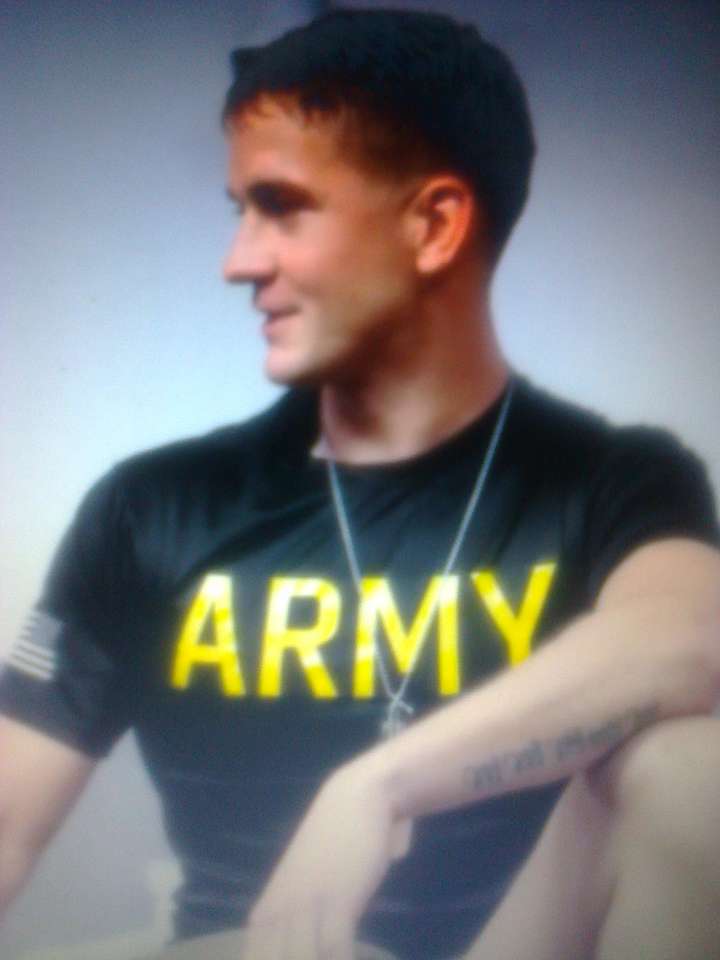 Army boy 2. Soldier. puzzle online from photo