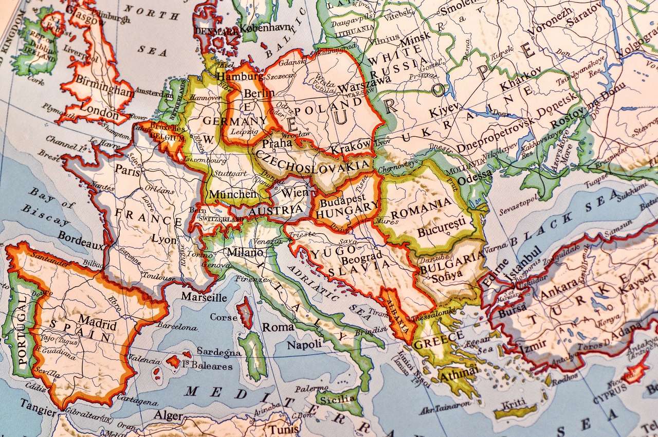 ヨーロッパの地図 写真からオンラインパズル