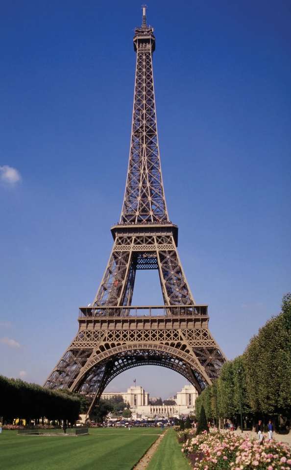 Парижская башня онлайн-пазл