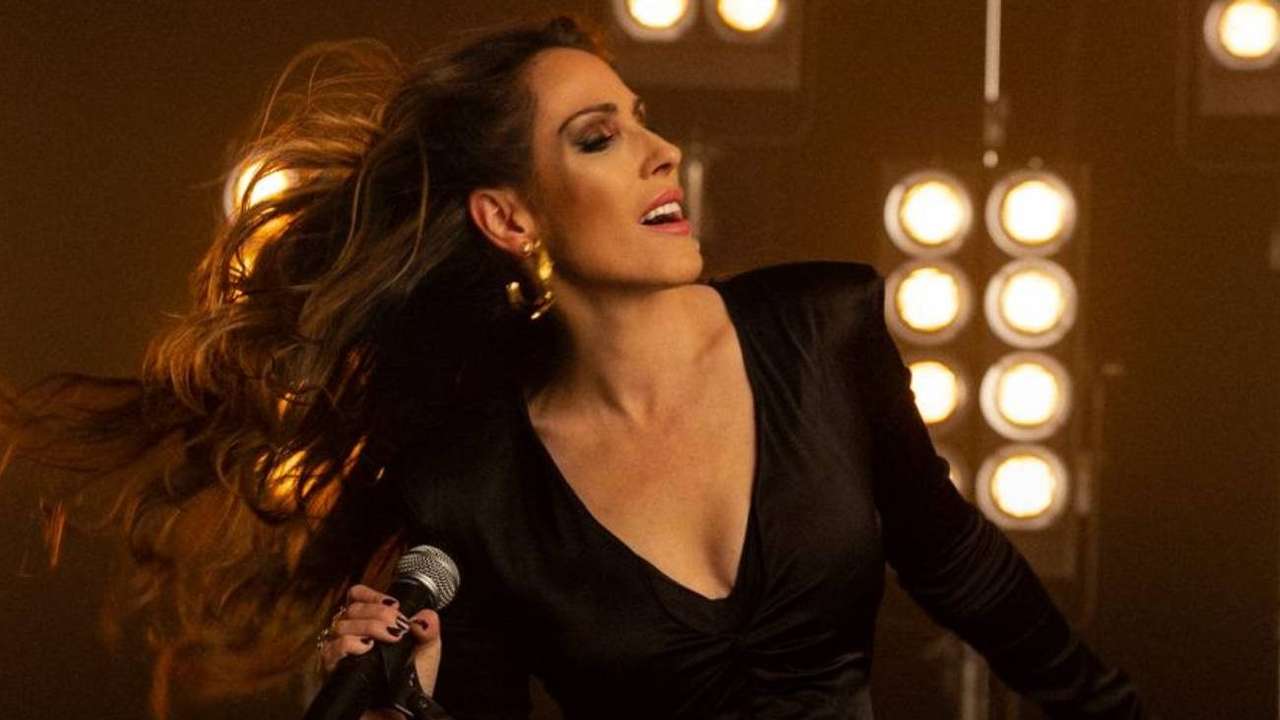 Malú_puzzle puzzle online from photo