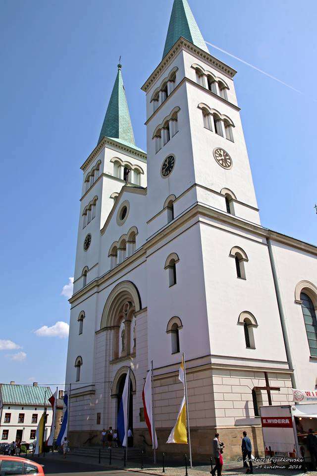 CHURCH OF ST. WOJCIECH puzzle online from photo