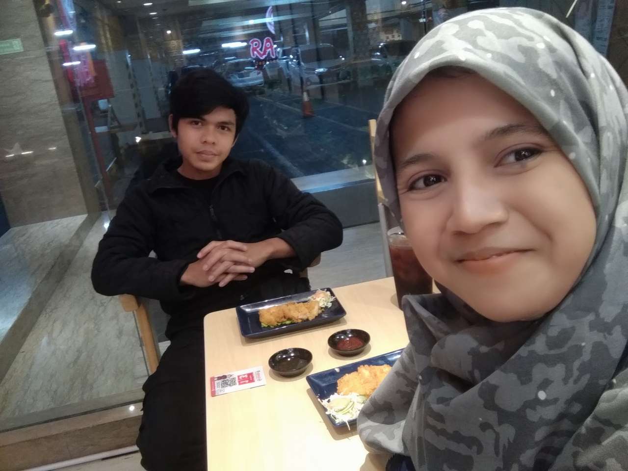 santai bersama istri pussel online från foto