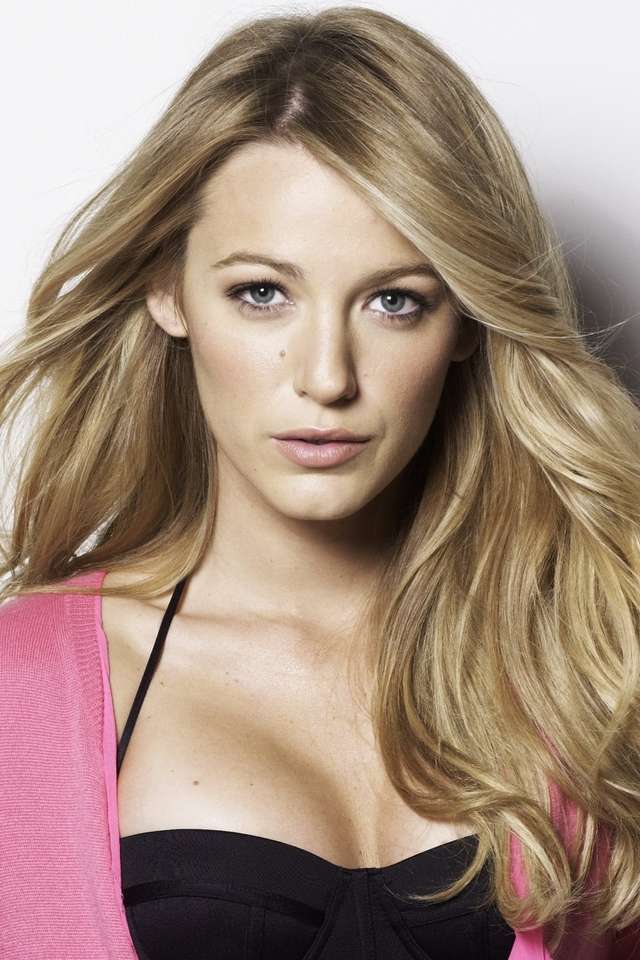 Blake Lively puzzle online from photo