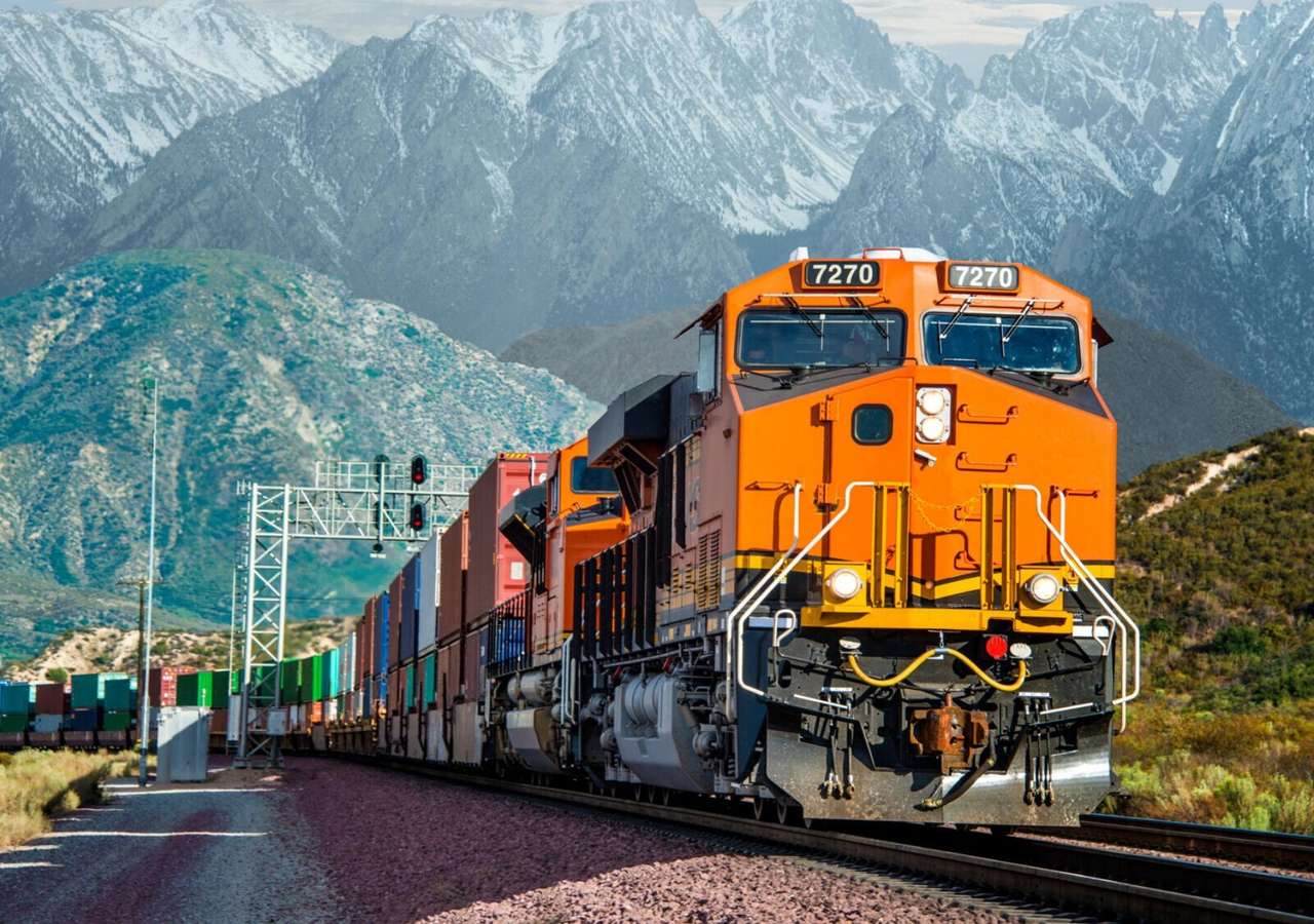 BNSF Train puzzle online from photo