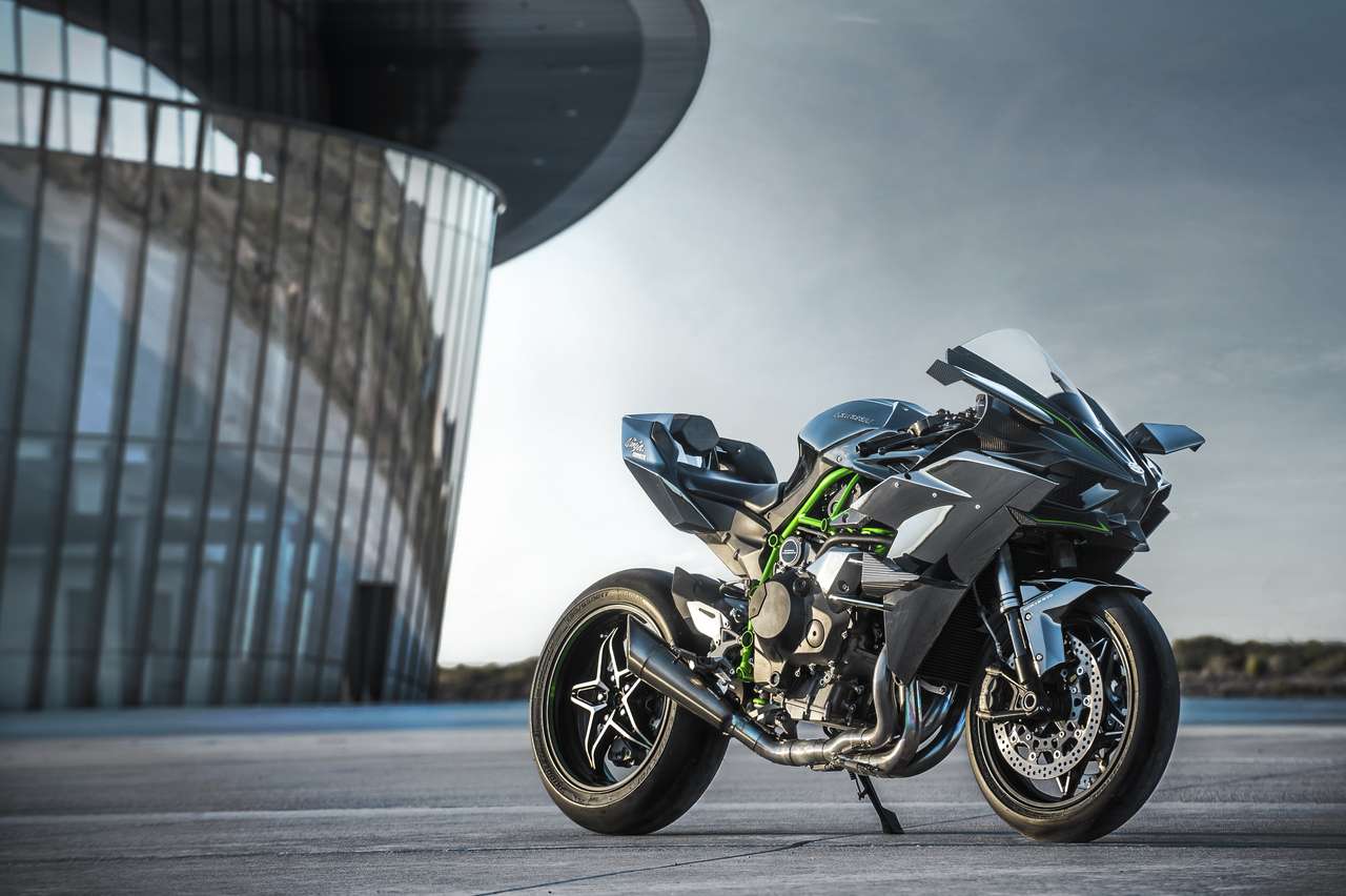 Kawasaki h2r puzzle online from photo