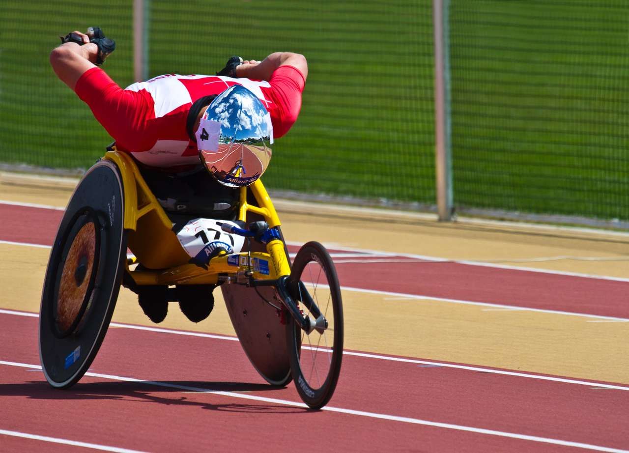 інвалідний візок скласти пазл онлайн з фото