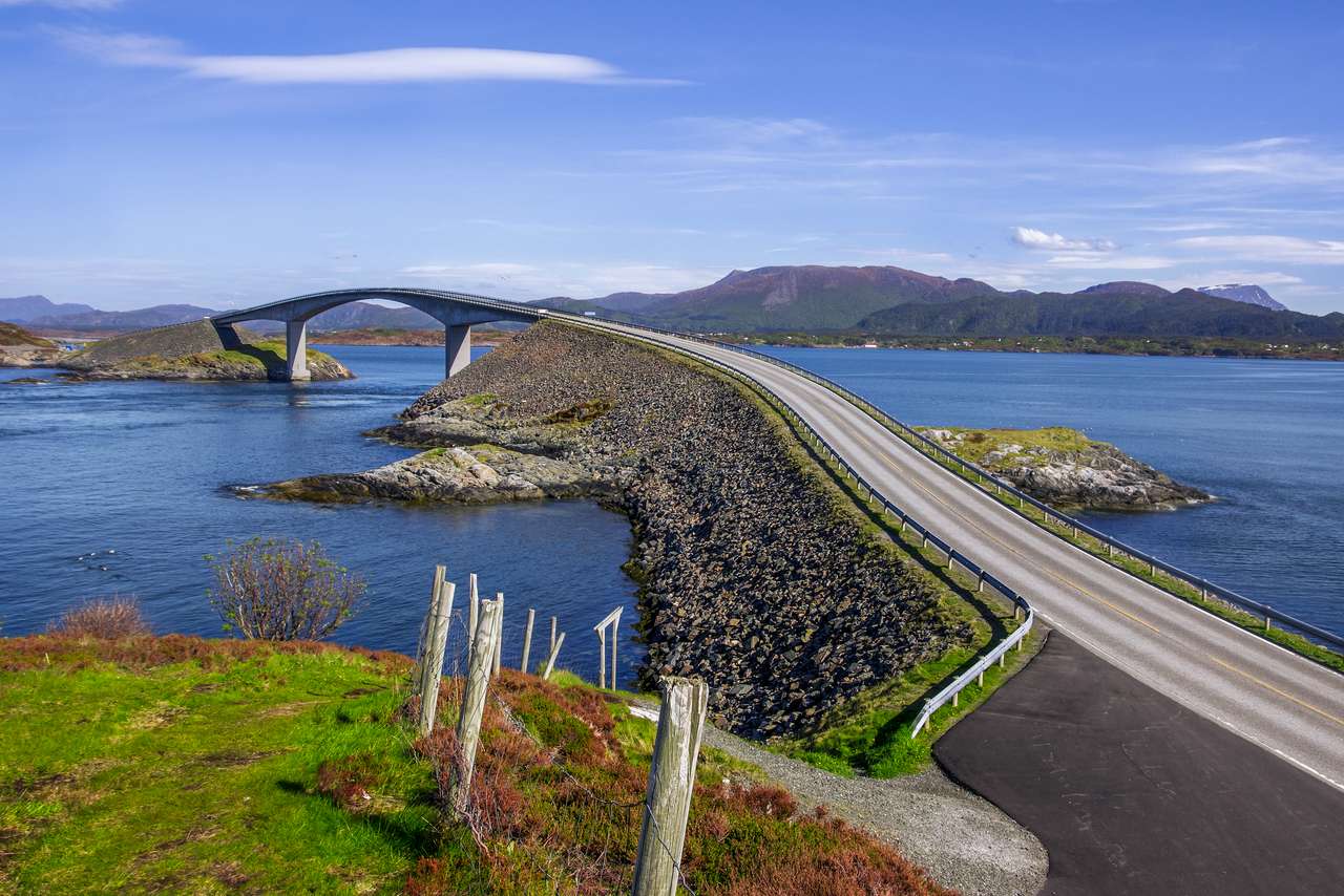 A BRIDGE IN NORWAY puzzle online from photo