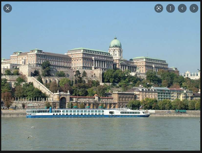 BUDAPEST puzzle online from photo