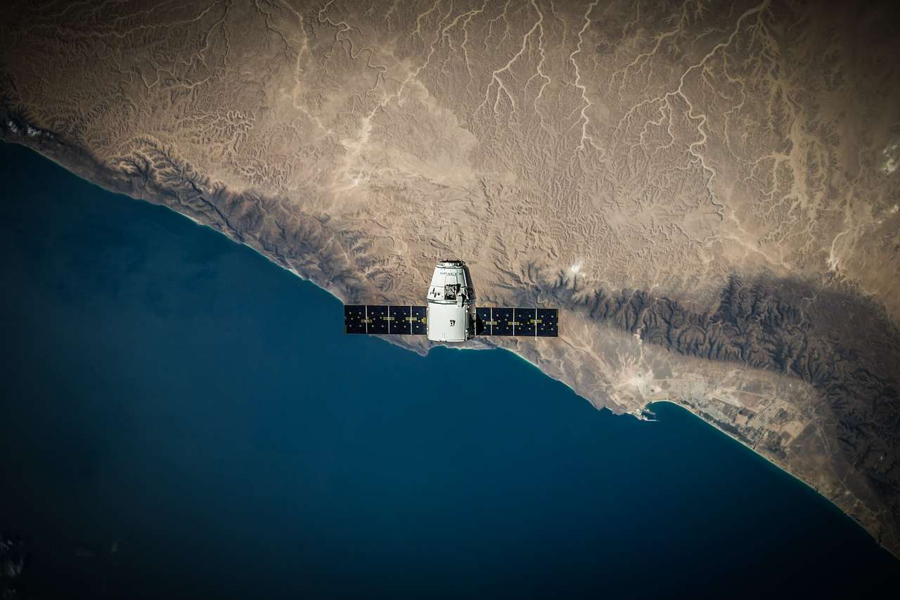 Δορυφόρος παζλ online από φωτογραφία
