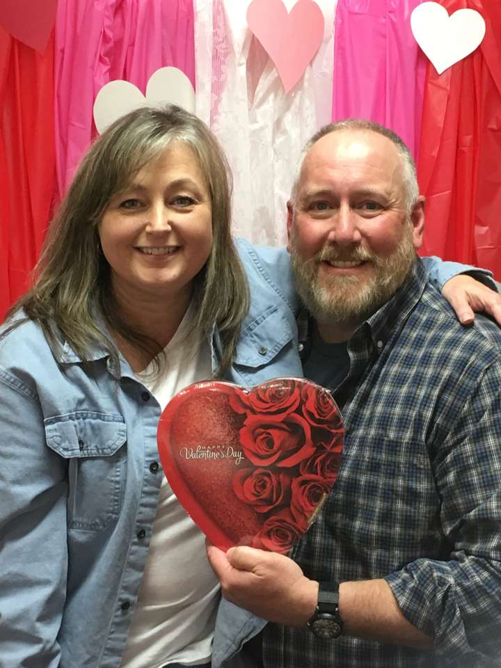 Kim and Dale on Valentines puzzle online from photo
