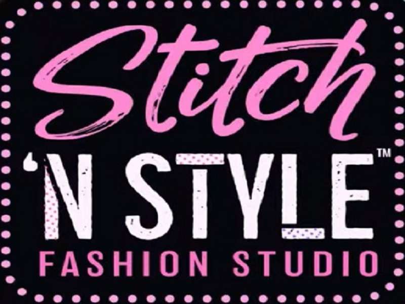 estúdio de moda Stitch n Style puzzle online a partir de fotografia