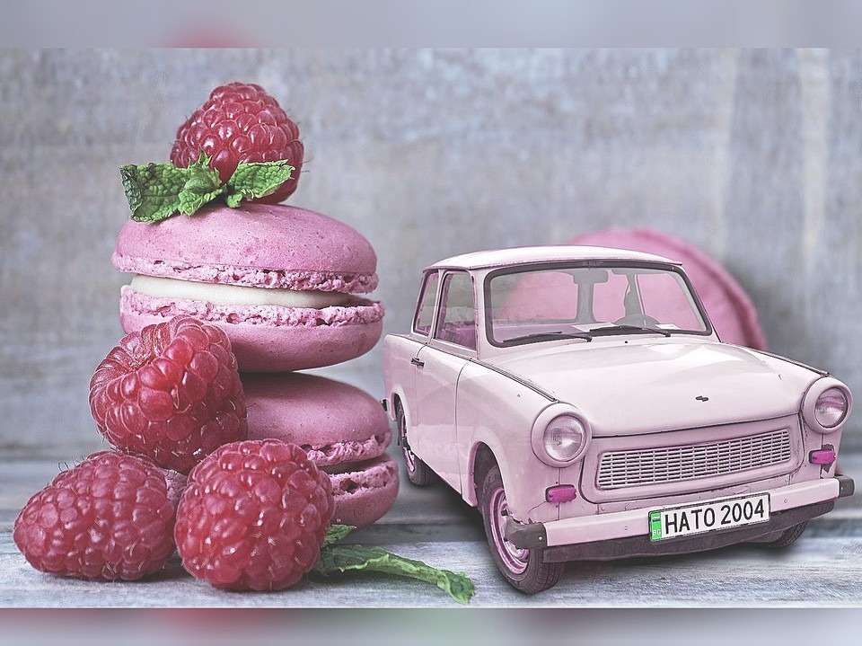 Erdbeeren, Makronen und Autos Online-Puzzle vom Foto