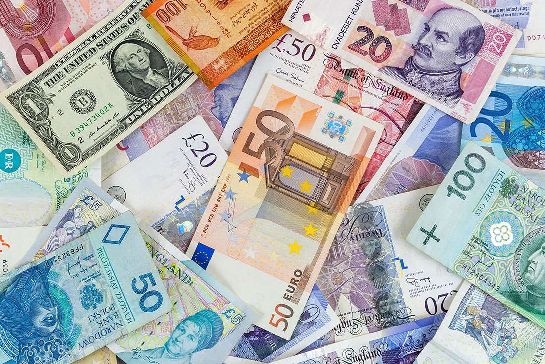 Various currencies puzzle online from photo