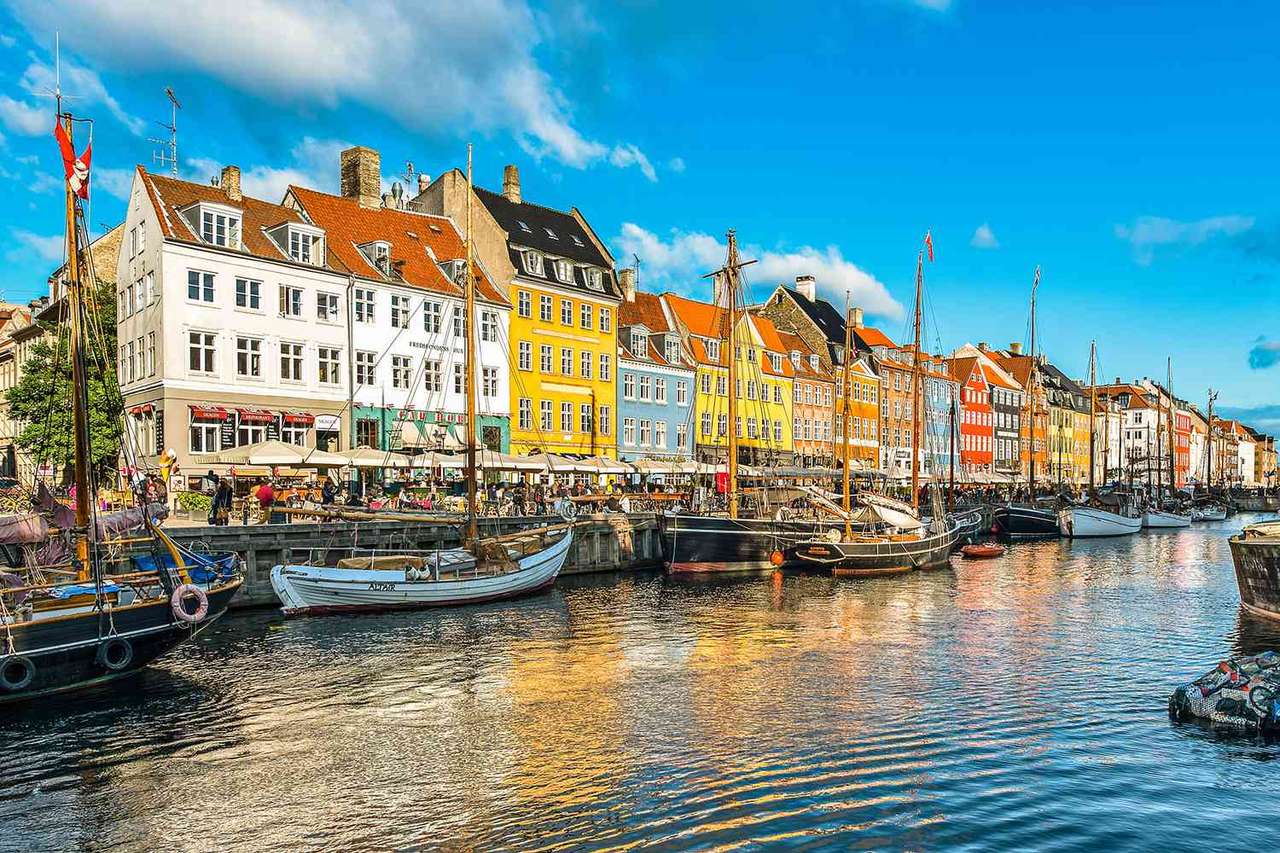 Copenhagen puzzle online from photo