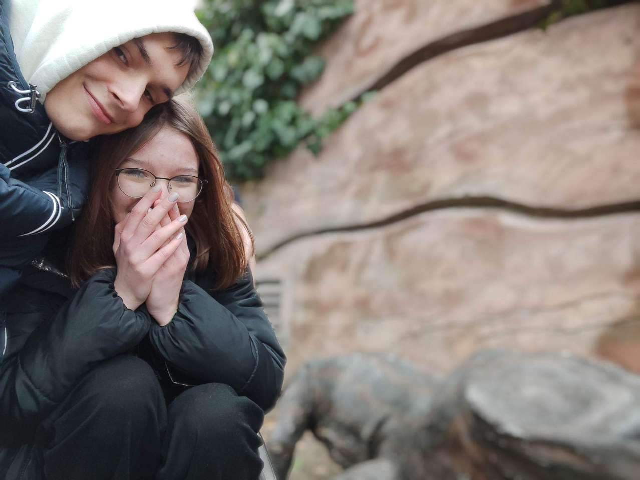 Чоловік і дружина поки що без дітей але плануються) ❤? скласти пазл онлайн з фото