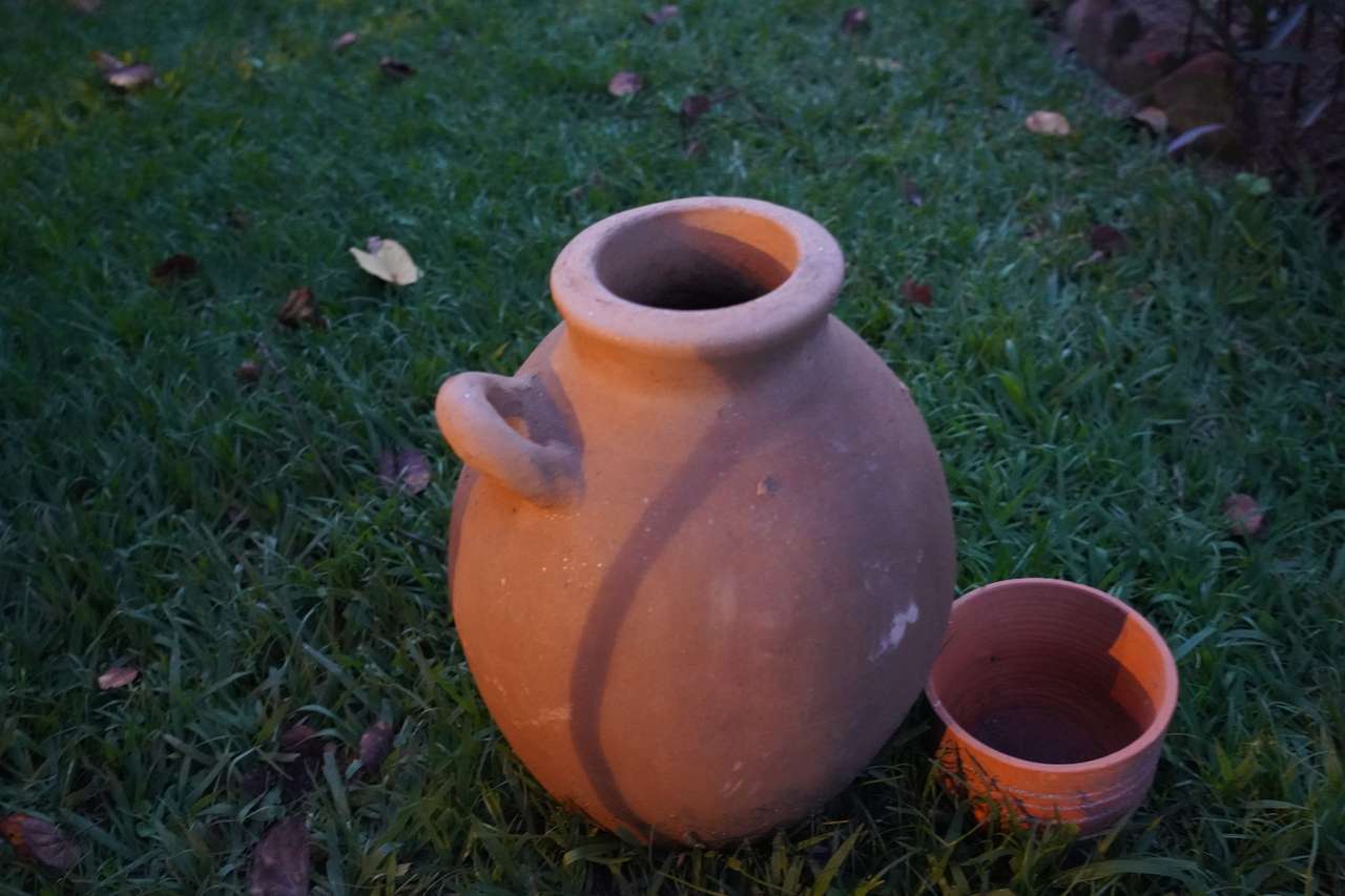 Upptäck skönheten i keramik pussel online från foto