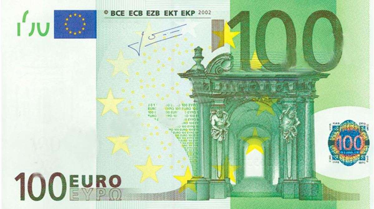 100 euro puzzle online din fotografie