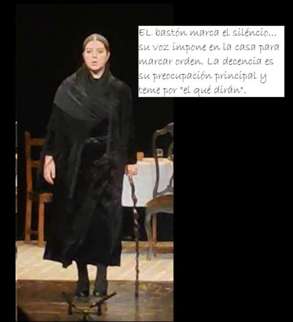 Bernarda Alba's house puzzle online from photo