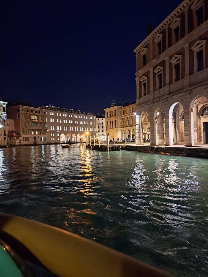 Veneția noaptea puzzle online din fotografie