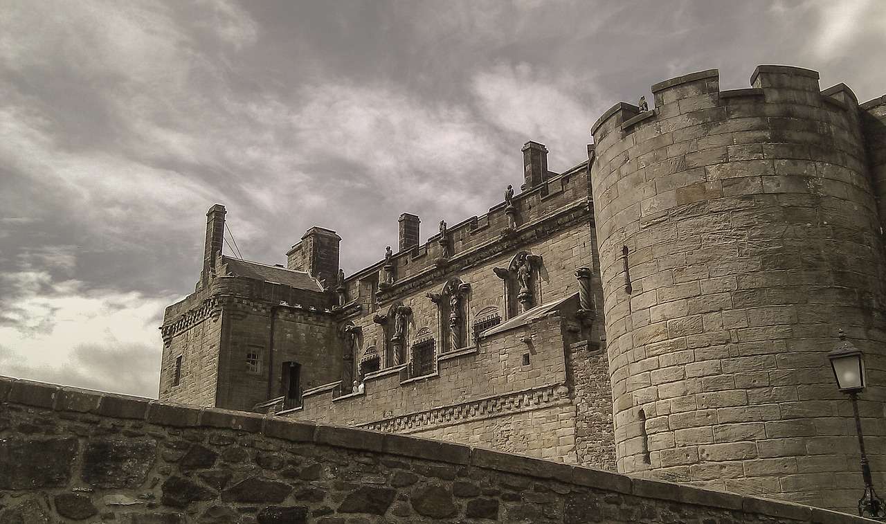 castillo de escocia puzzle online a partir de foto