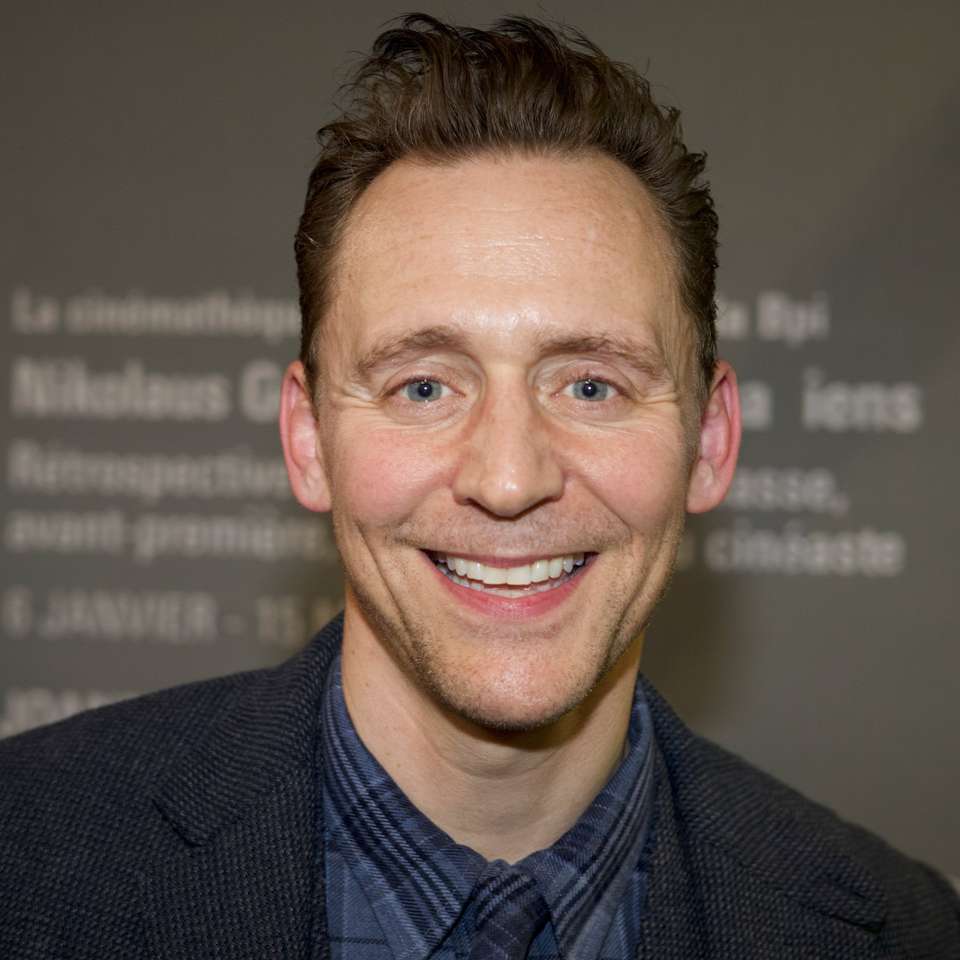 Tom Hiddleston online παζλ