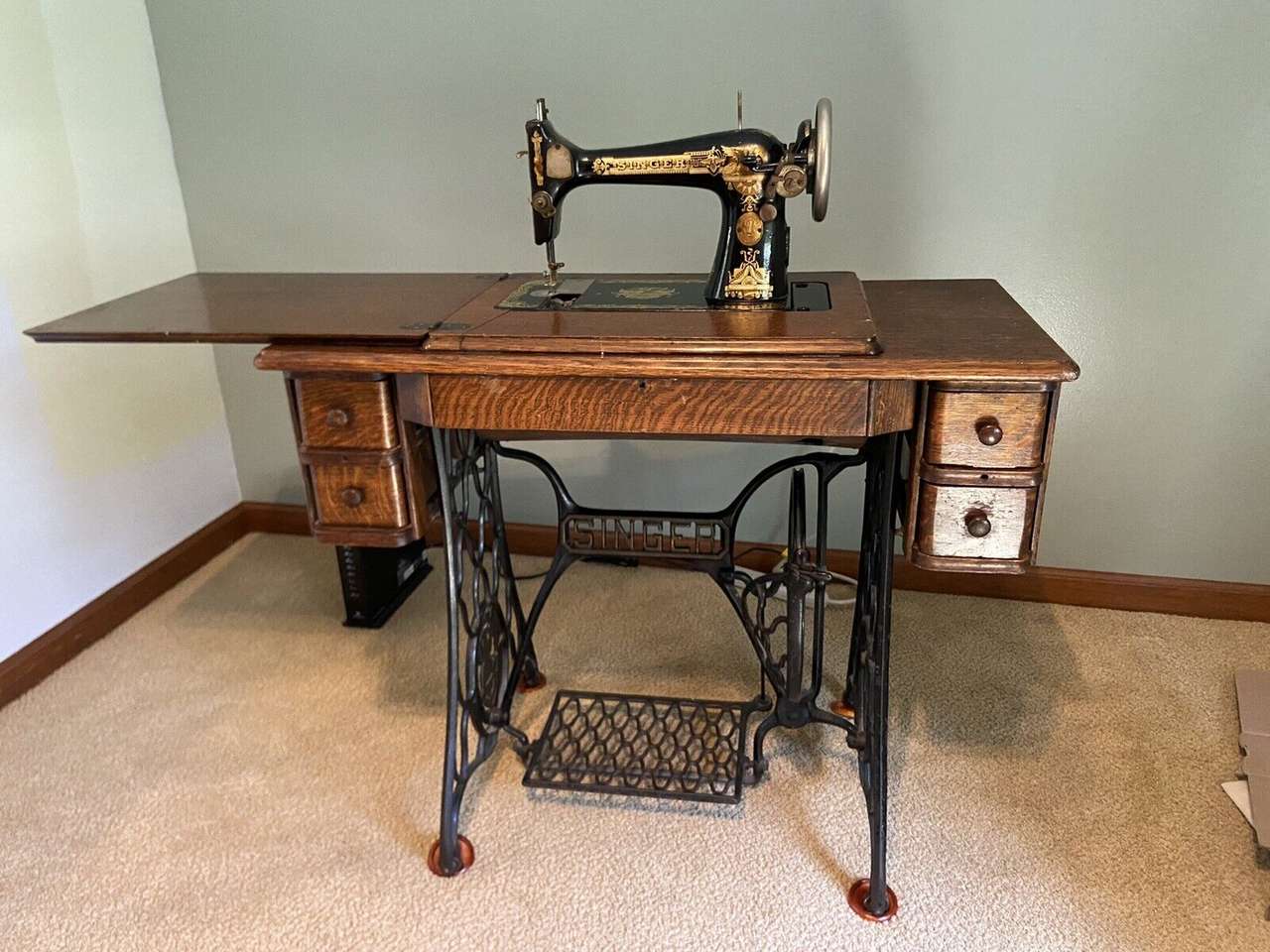 SEWING MACHINE online puzzle